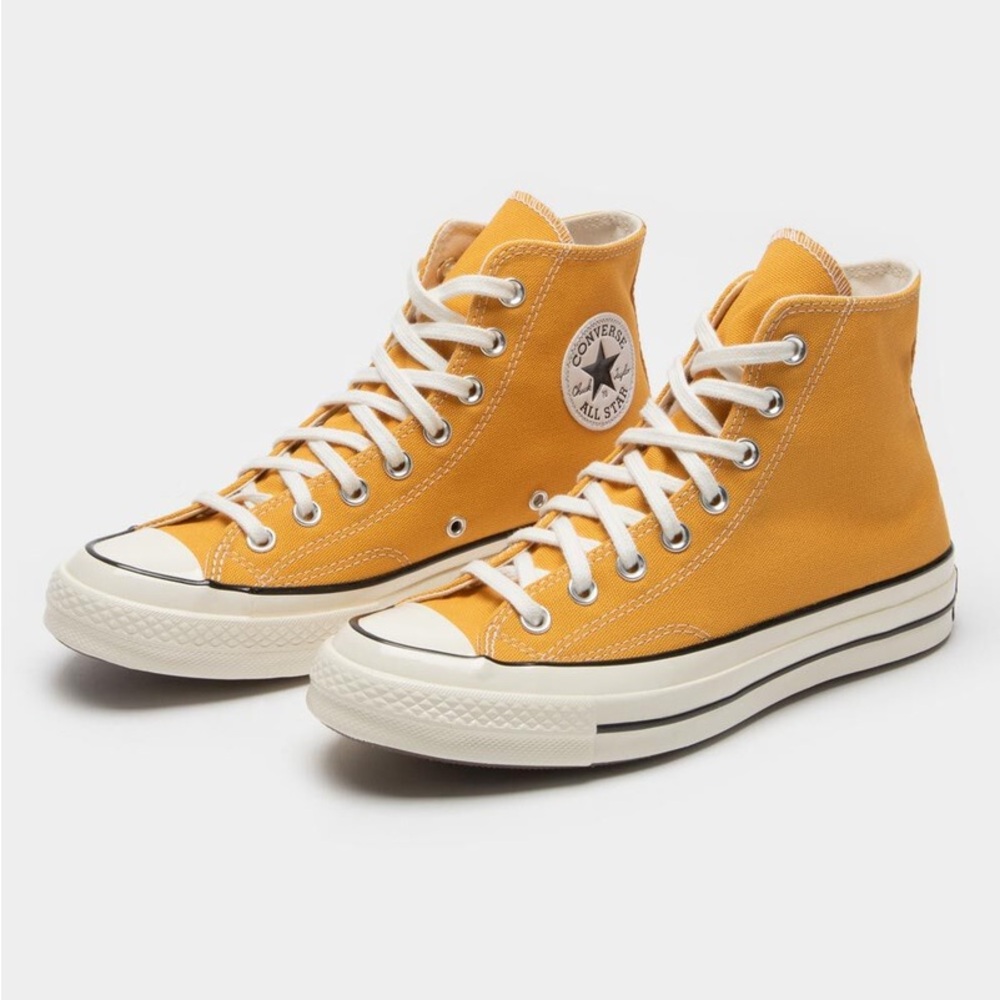 Converse High-Tops in Bright Yellow